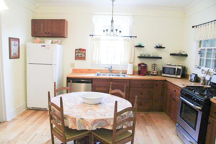 Riverboat Bed & Breakfast Натчес Екстериор снимка