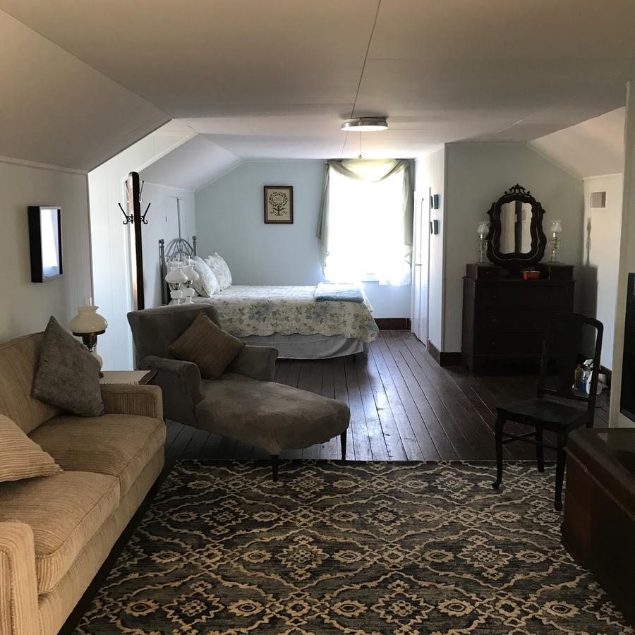 Riverboat Bed & Breakfast Натчес Екстериор снимка